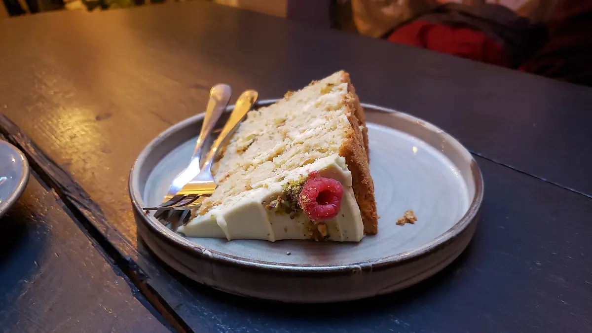 Sonia's Cake & Coffee Shop – cake shop in Dinnington town centre